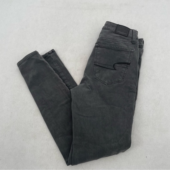 AMERICAN EAGLE Women’s Super High Rise Jegging Super Super Stretch x4 Grey sz 2 - Picture 1 of 10